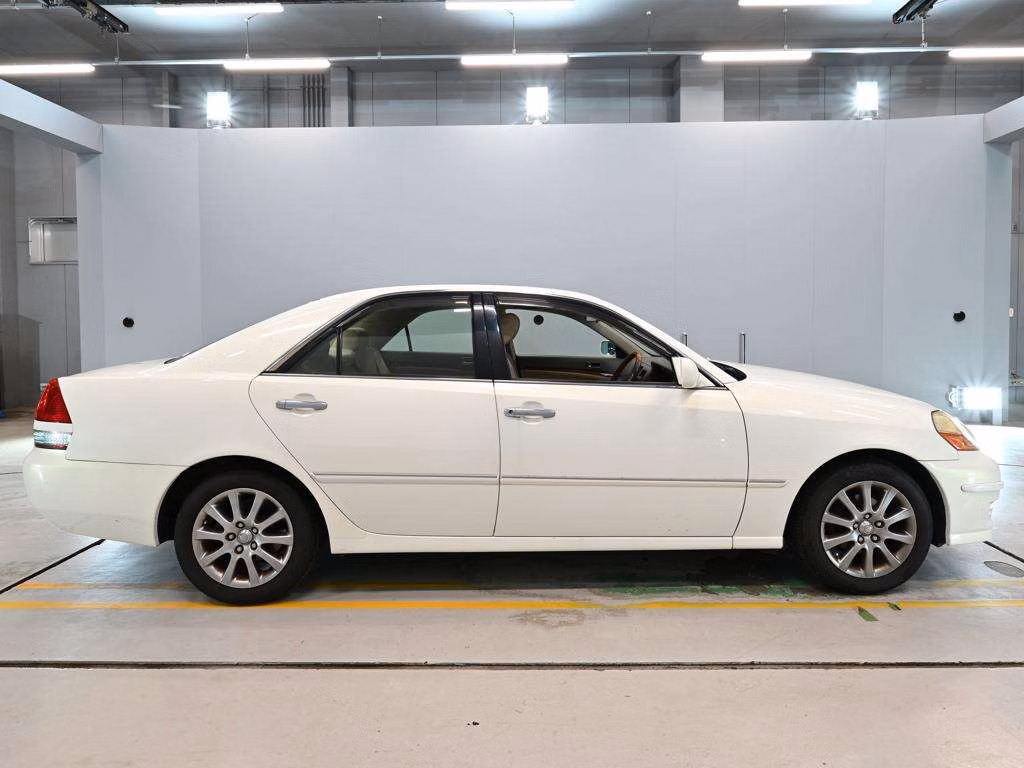 TOYOTA MARK II
