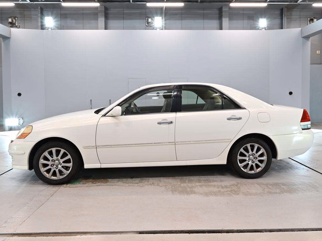 TOYOTA MARK II