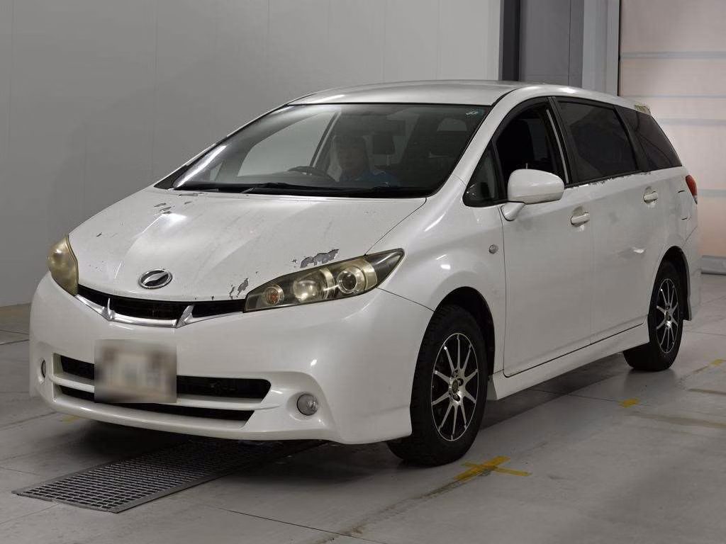TOYOTA WISH