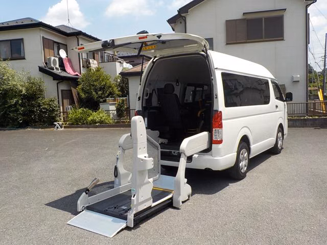 Toyota Regius Ace