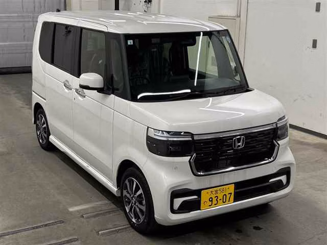 HONDA N-BOX
