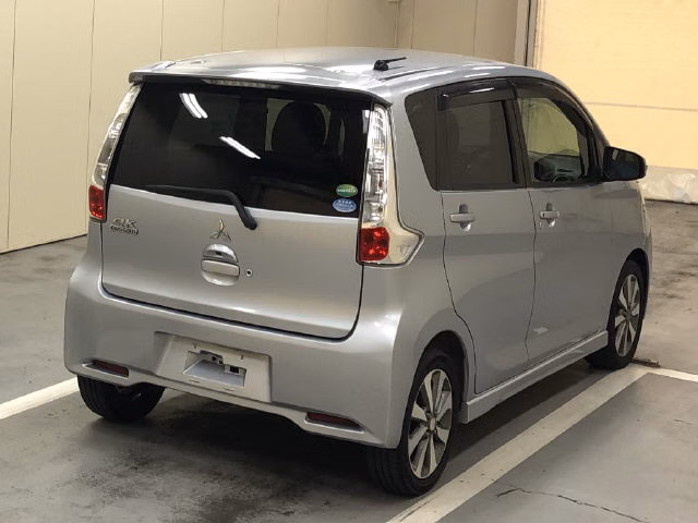 MITSUBISHI EK CUSTOM