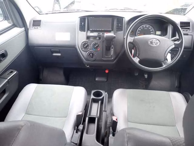 TOYOTA LITE ACE