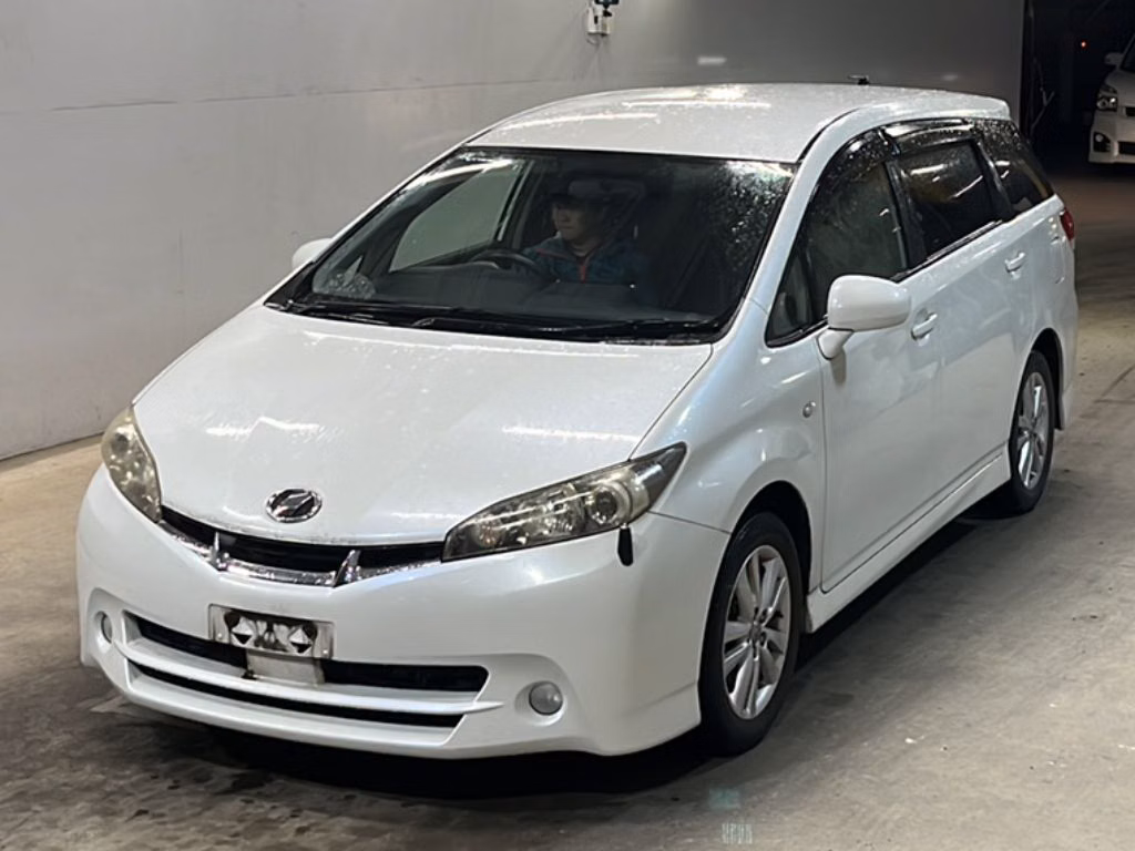 TOYOTA WISH