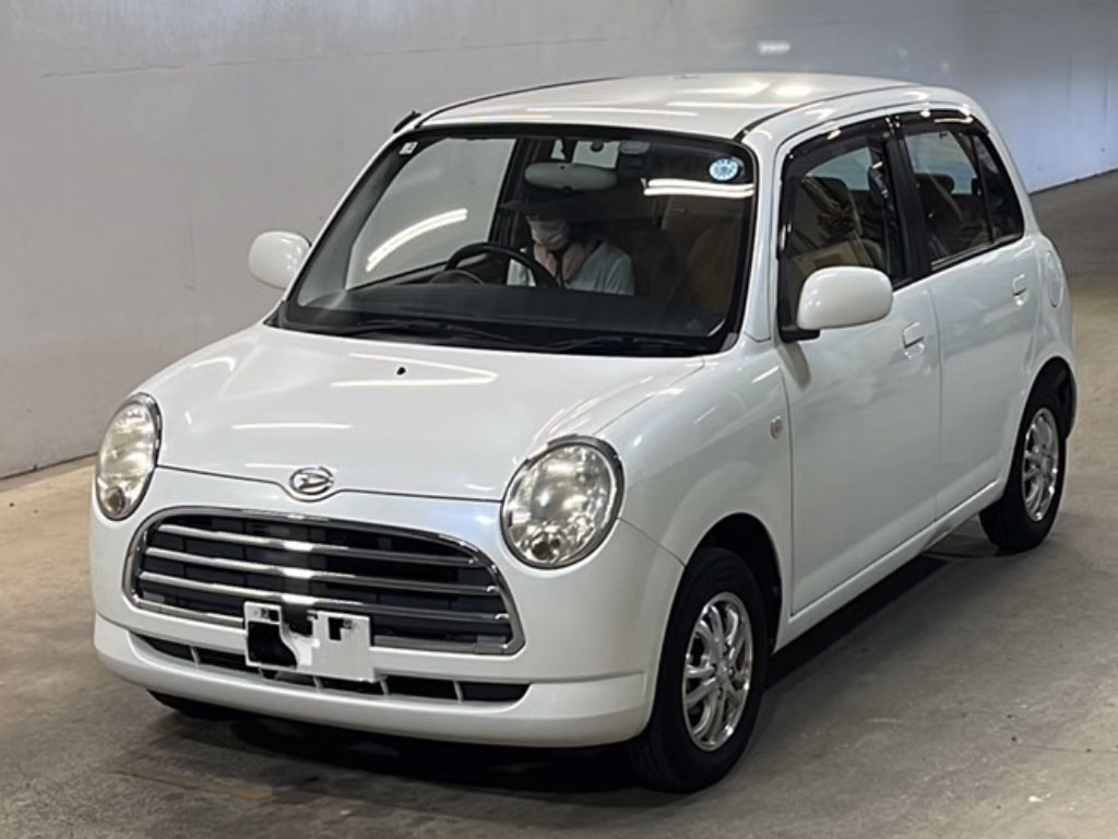 DAIHATSU MIRA GINO