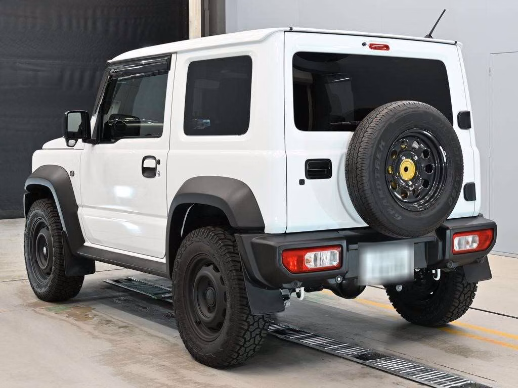 SUZUKI JIMNY SIERRA