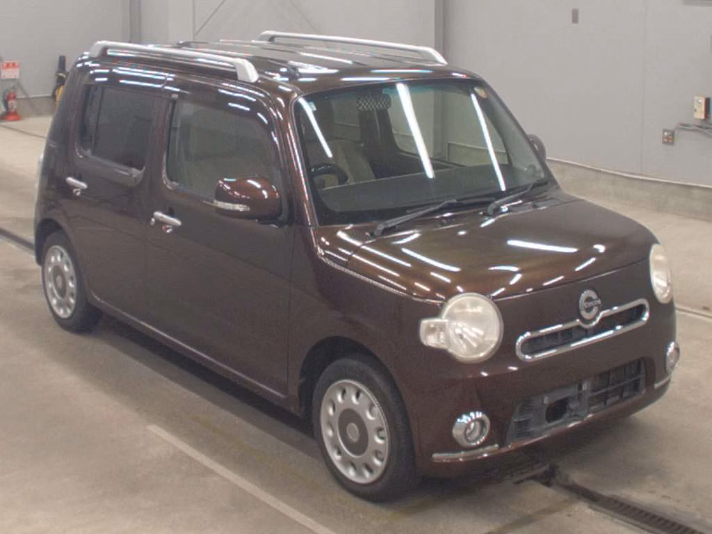 DAIHATSU MIRA COCOA