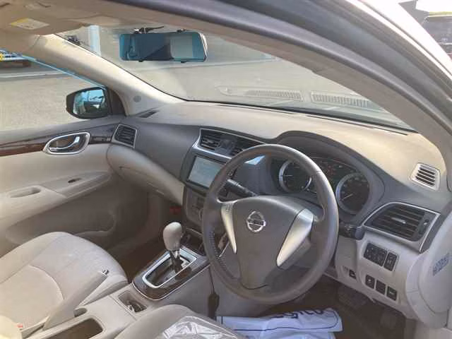 NISSAN SYLPHY