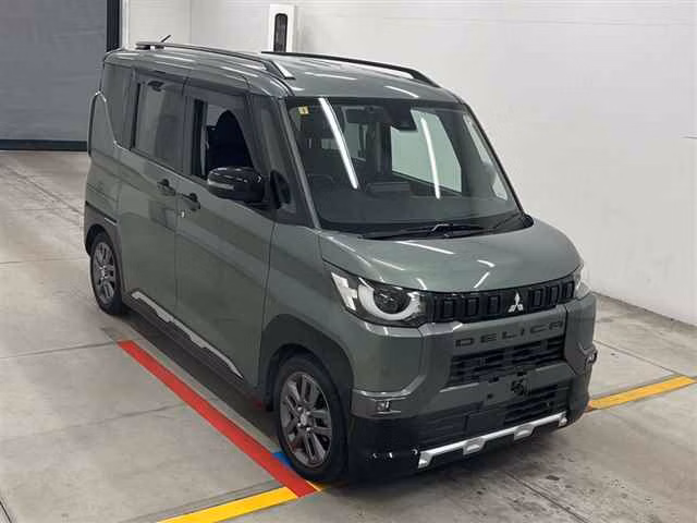 MITSUBISHI DELICA MINI