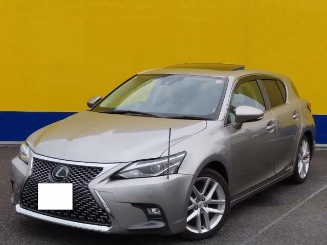 Lexus CT200h