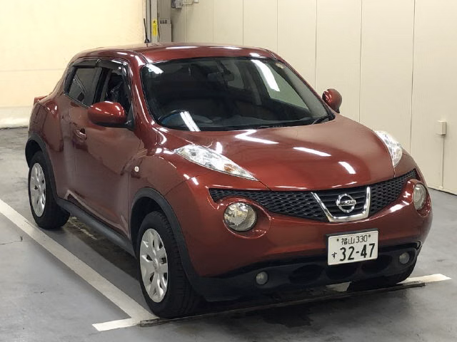NISSAN JUKE