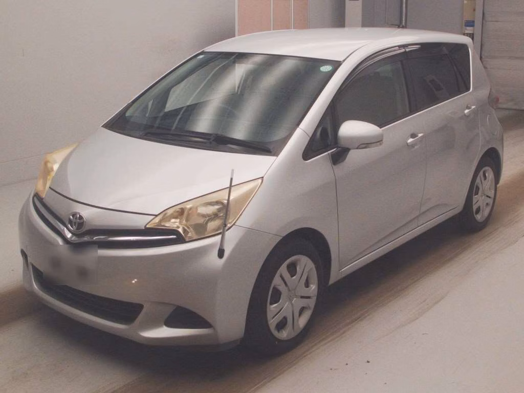 TOYOTA RACTIS