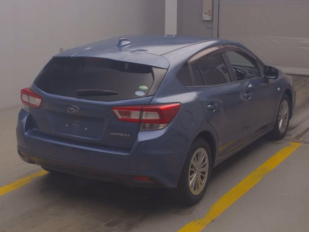 SUBARU IMPREZA