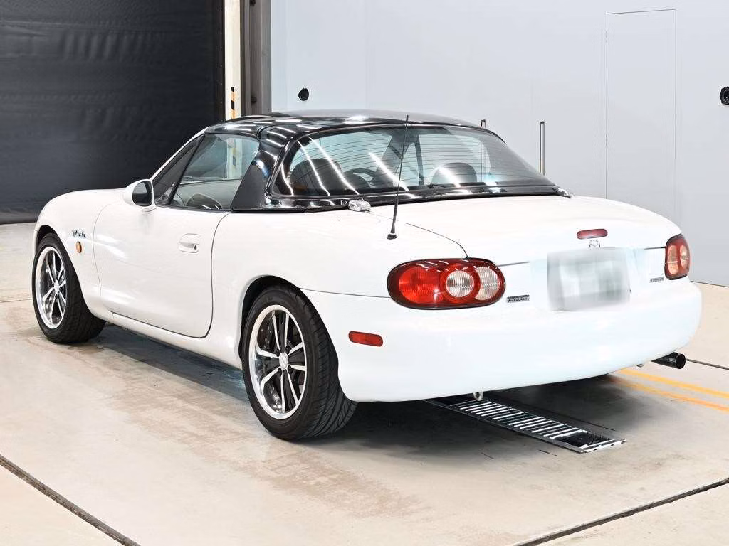 MAZDA ROADSTER