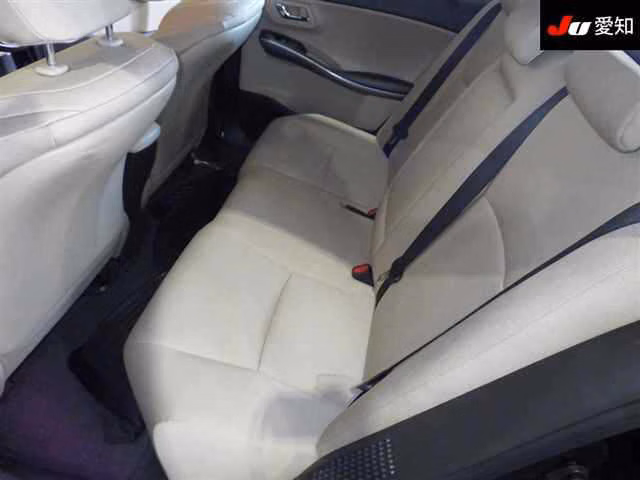 TOYOTA SAI