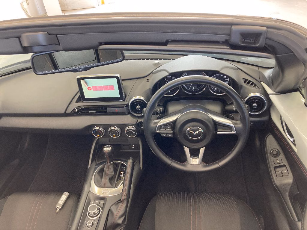 MAZDA MX-5