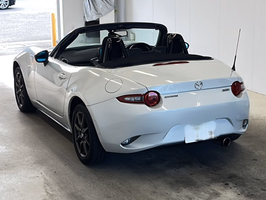 MAZDA MX-5