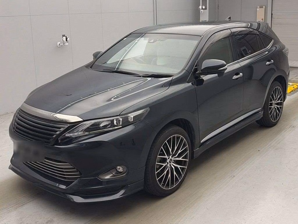TOYOTA HARRIER