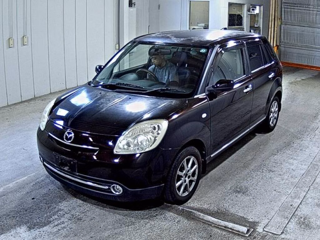 MAZDA VERISA