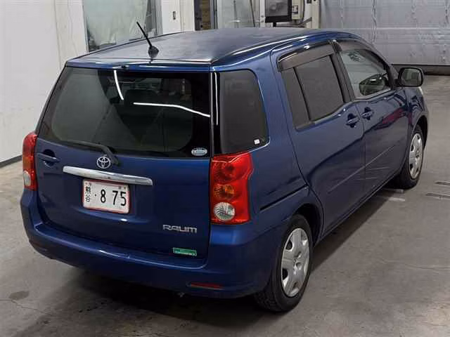 TOYOTA RAUM
