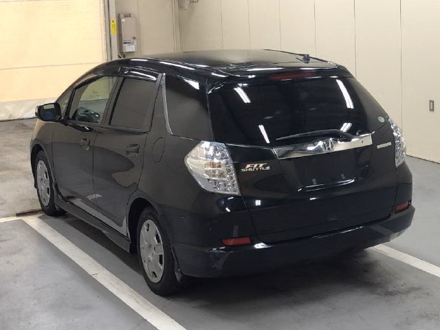 HONDA FIT SHUTTLE