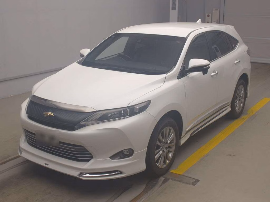 TOYOTA HARRIER