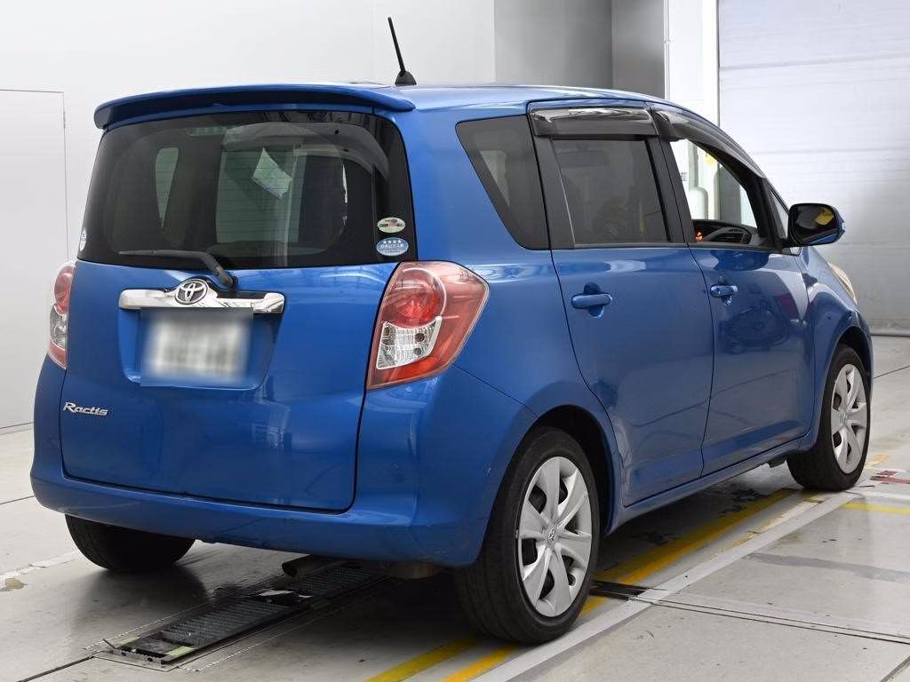 TOYOTA RACTIS