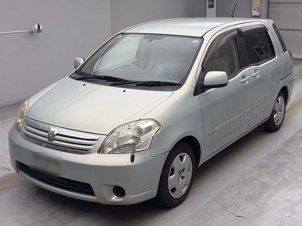 TOYOTA RAUM