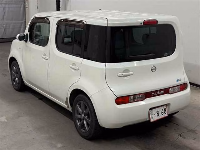 NISSAN CUBE