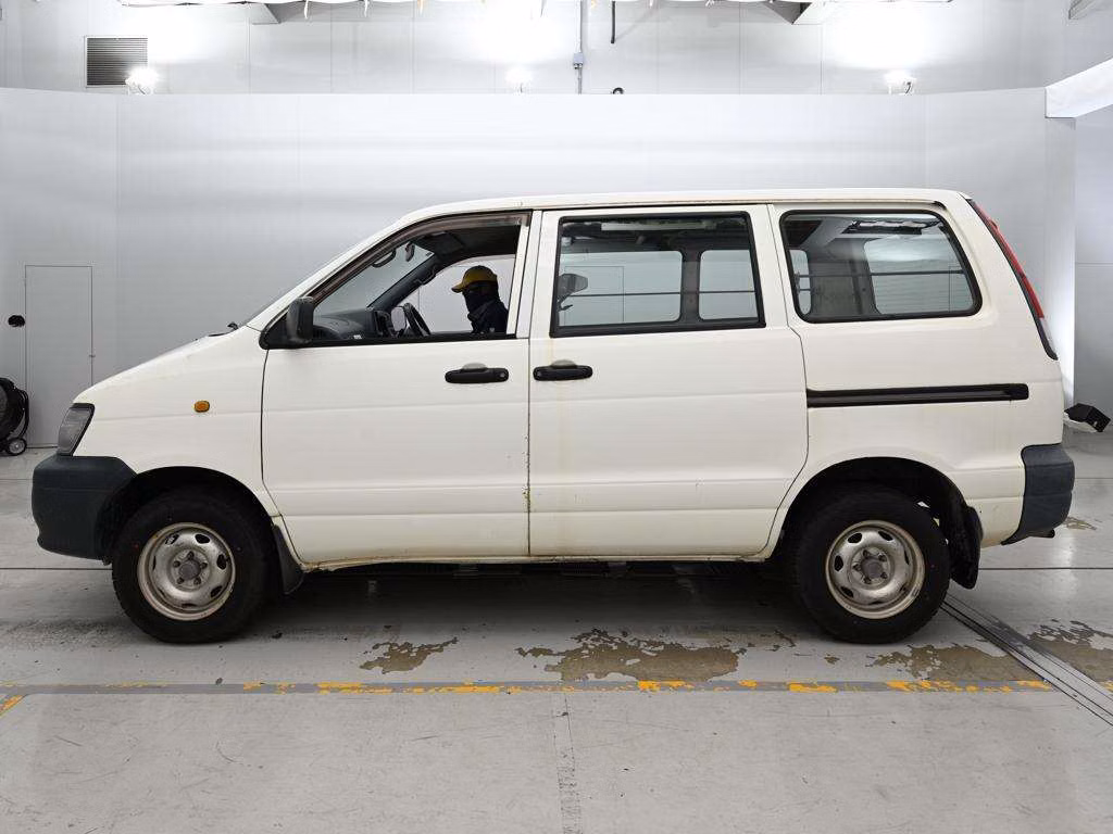 TOYOTA LITE ACE