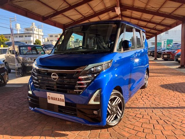NISSAN ROOX
