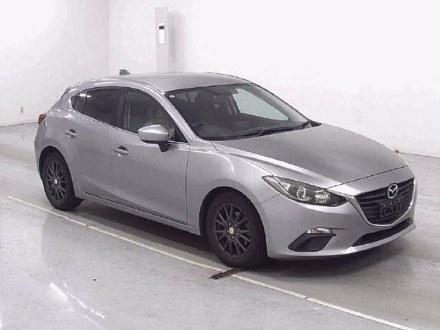 MAZDA AXELA