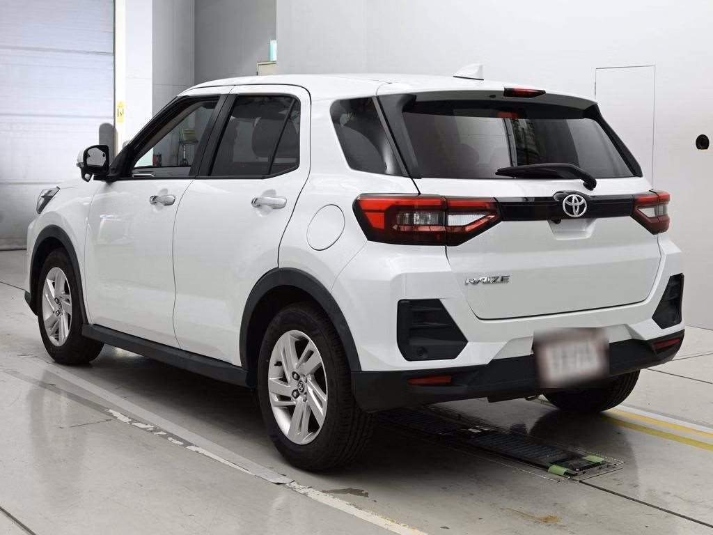 TOYOTA RAIZE