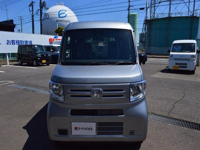 HONDA N-VAN