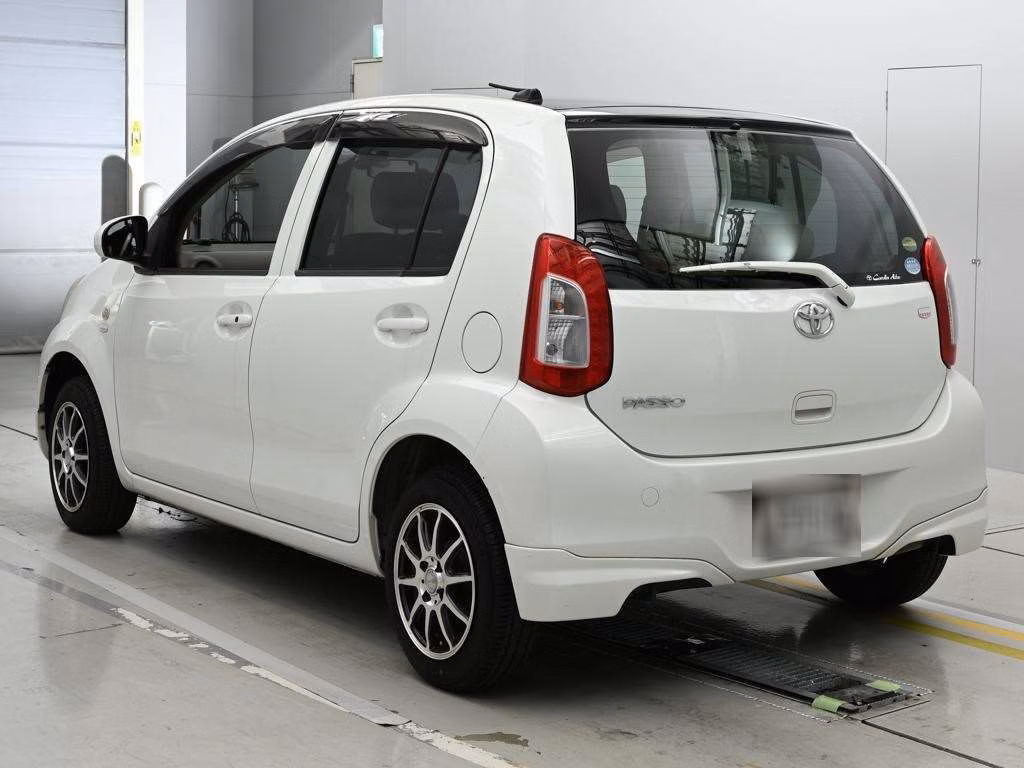 TOYOTA PASSO
