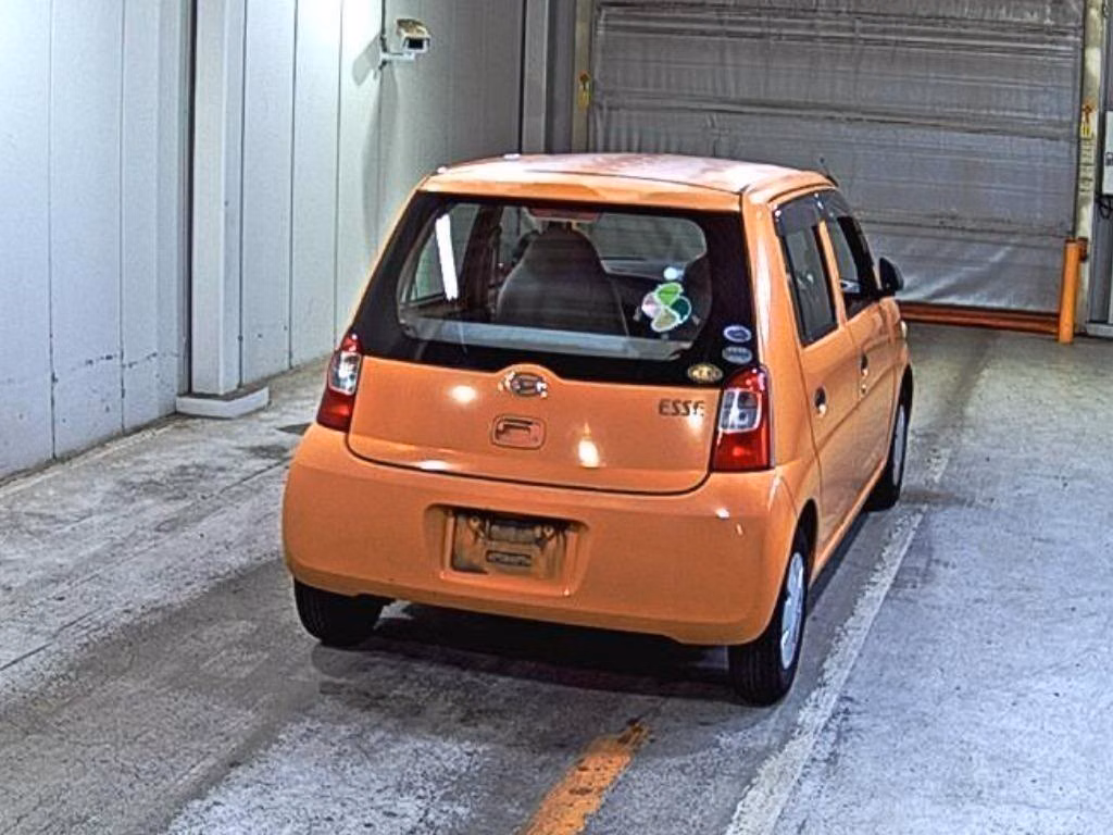 DAIHATSU ESSE