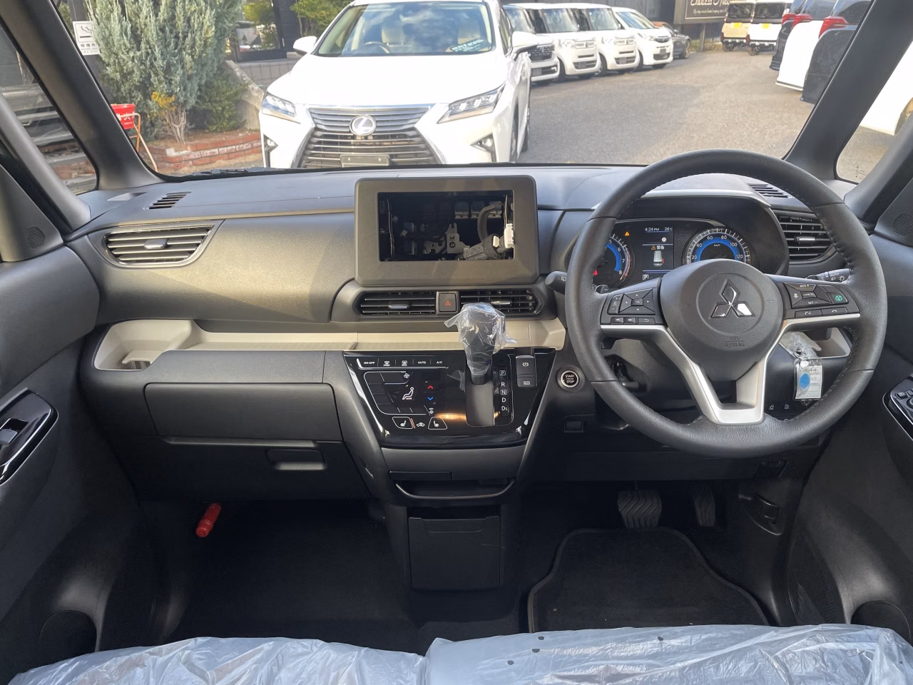 MITSUBISHI DELICA MINI