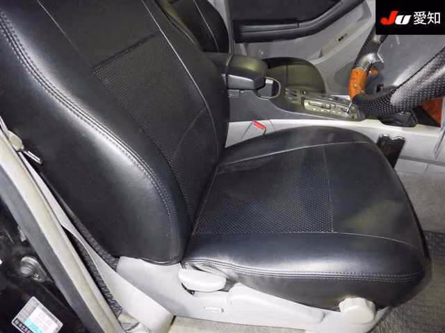 TOYOTA HILUX SURF