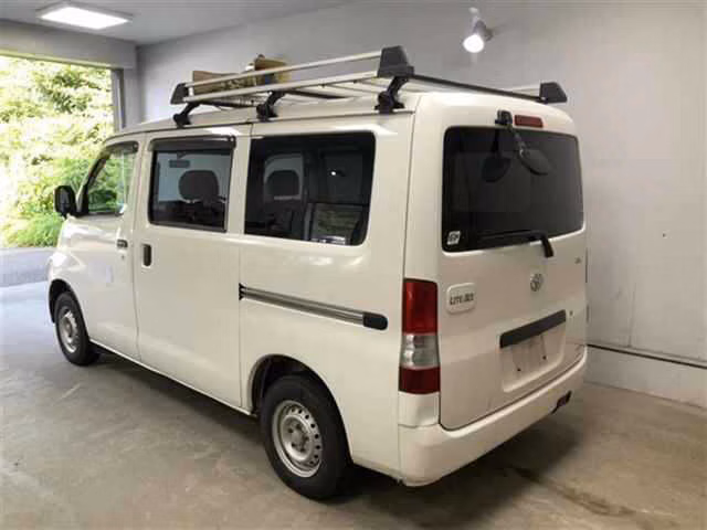 TOYOTA LITE ACE