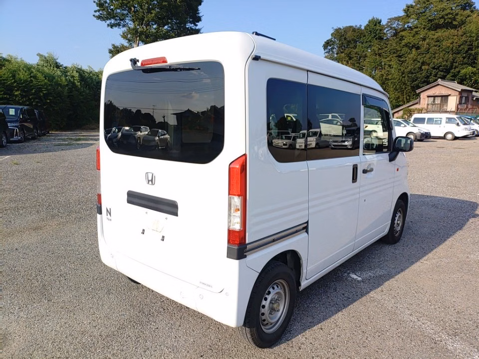 HONDA N-VAN