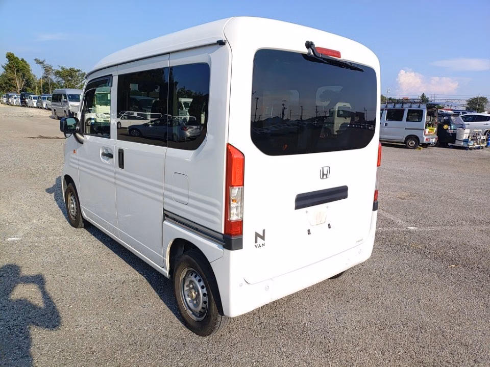 HONDA N-VAN