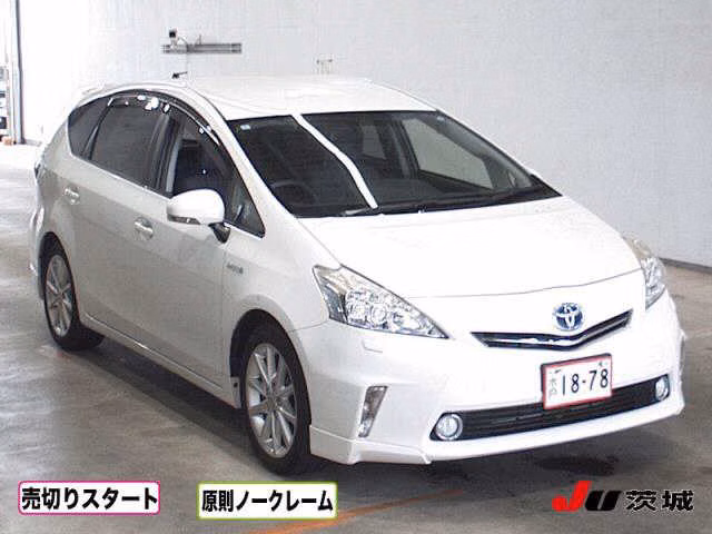 TOYOTA PRIUS ALPHA