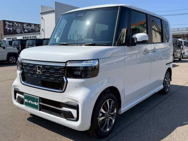 HONDA N-BOX