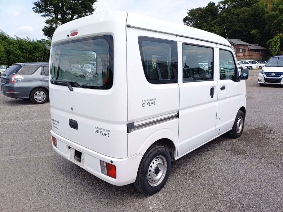 MITSUBISHI MINICAB
