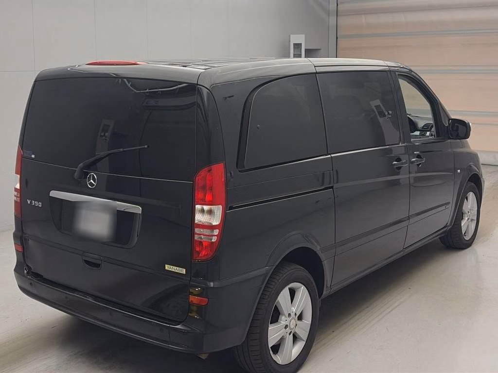 MERCEDES-BENZ V-CLASS