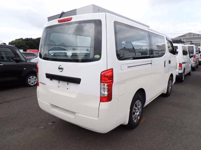 NISSAN NV350 CARAVAN