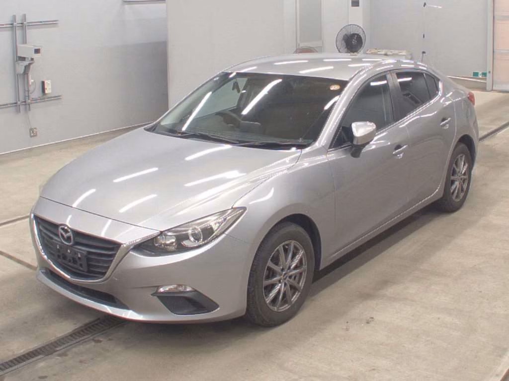 MAZDA AXELA