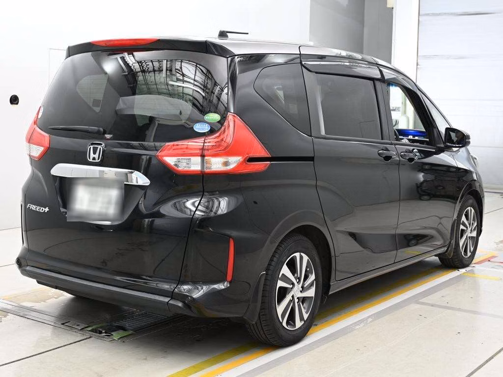 HONDA FREED+