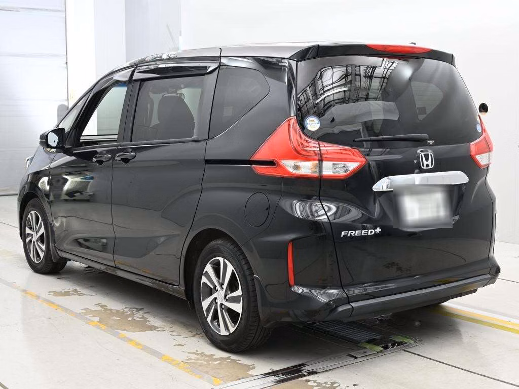 HONDA FREED+