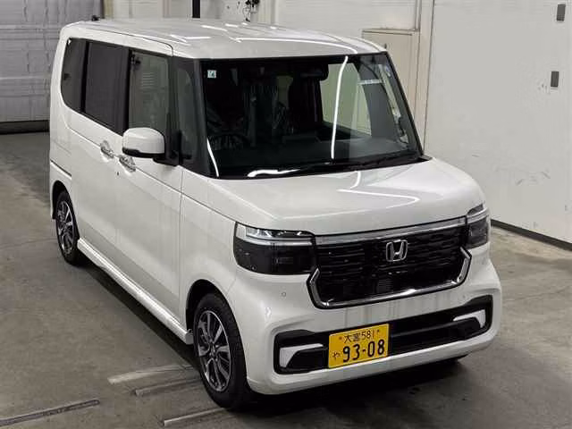 HONDA N-BOX